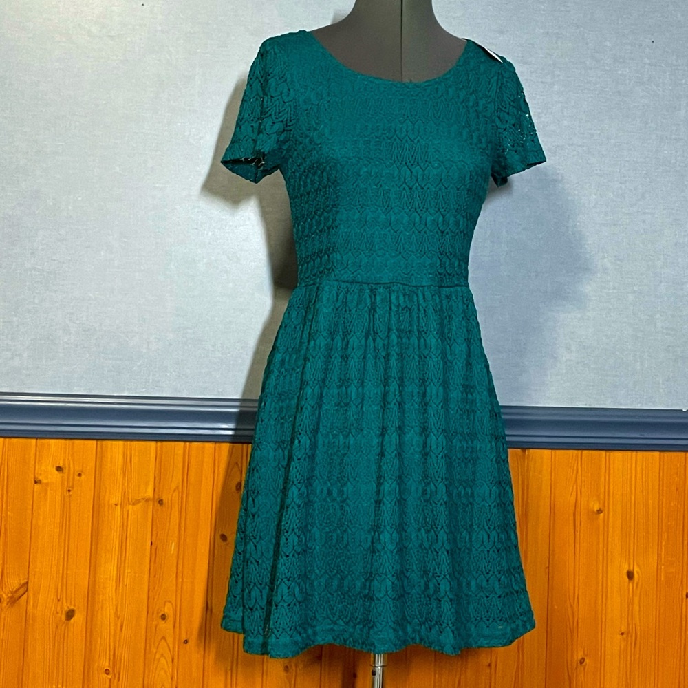 🔥3 for $15 Sale- Green lace dress
